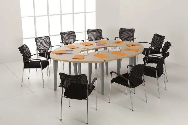 TABLE DE REUNION OVALE 10 PLACES